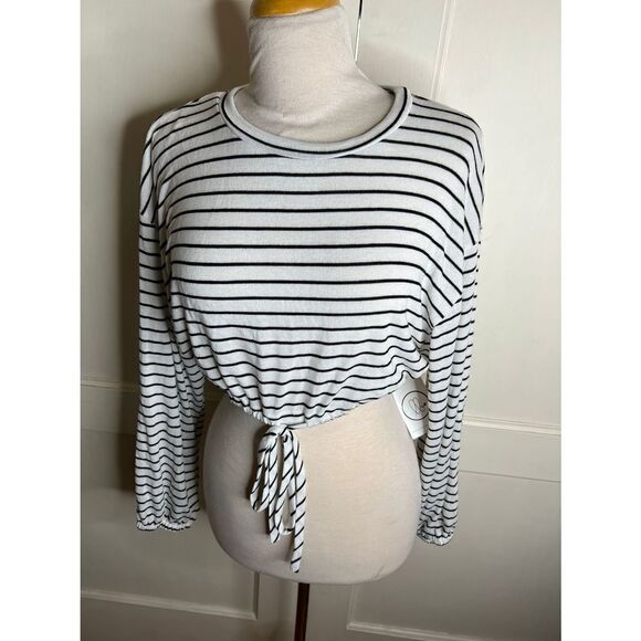 ❤️Audrey 3+1 Kaitlyn striped crop top - Picture 8 of 8